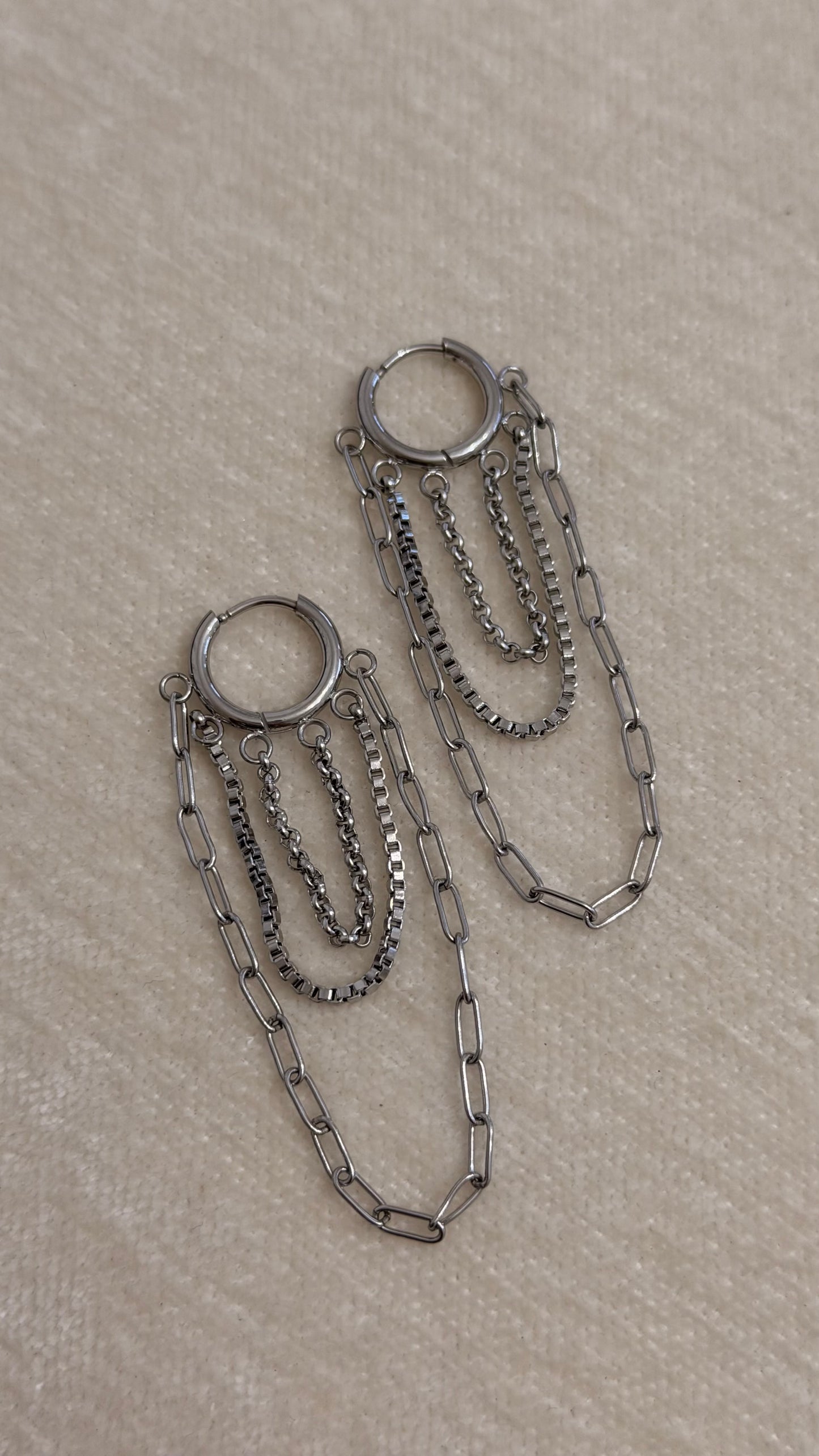 Aretes Chains