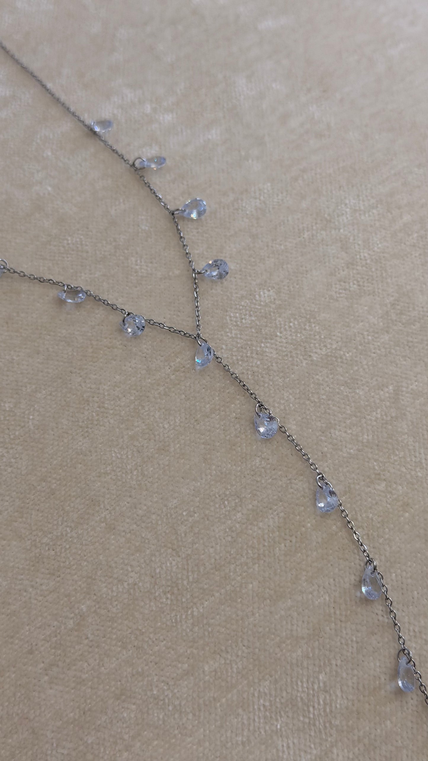 Collar Lariat Clear