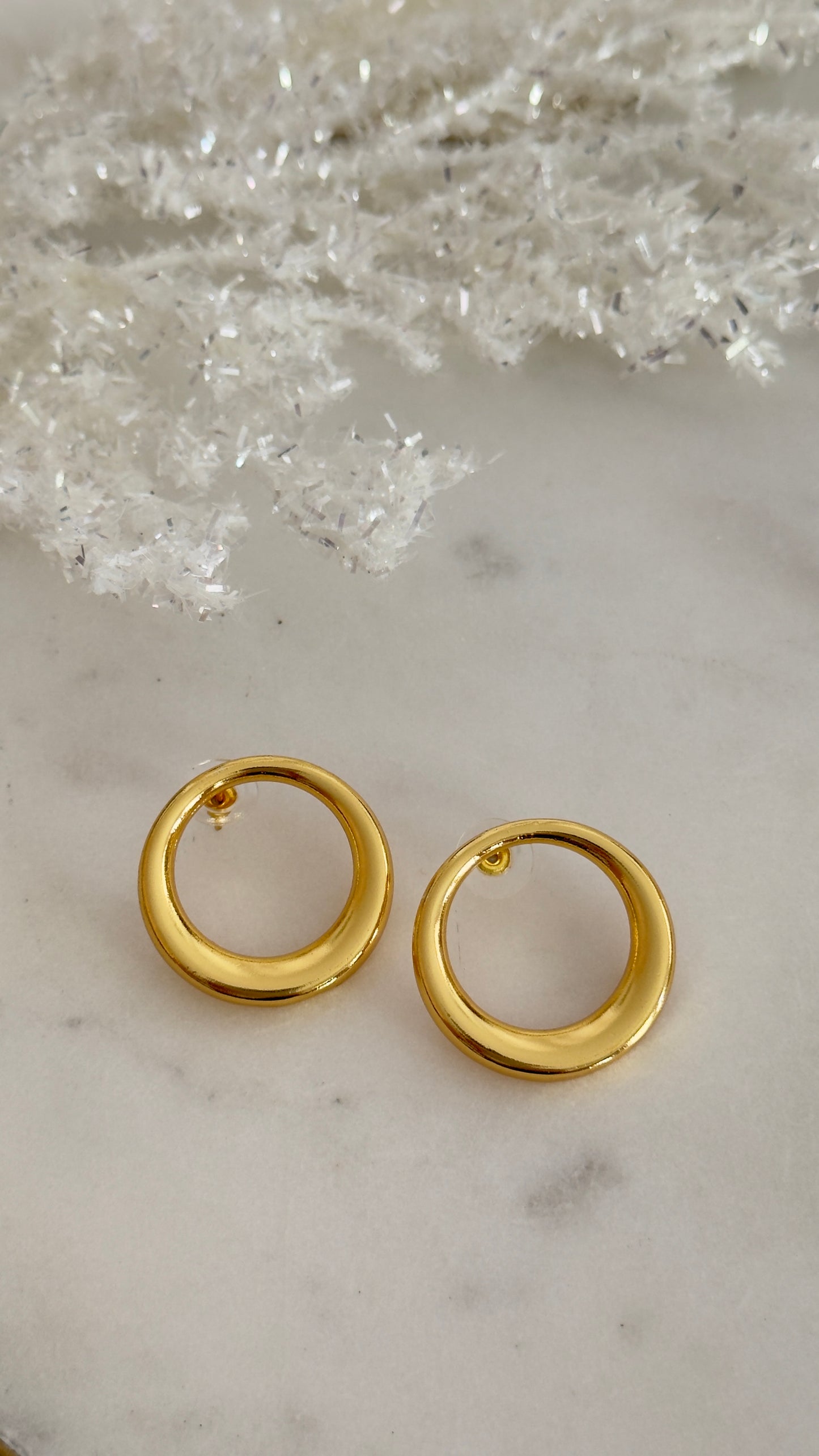 Aretes Forever