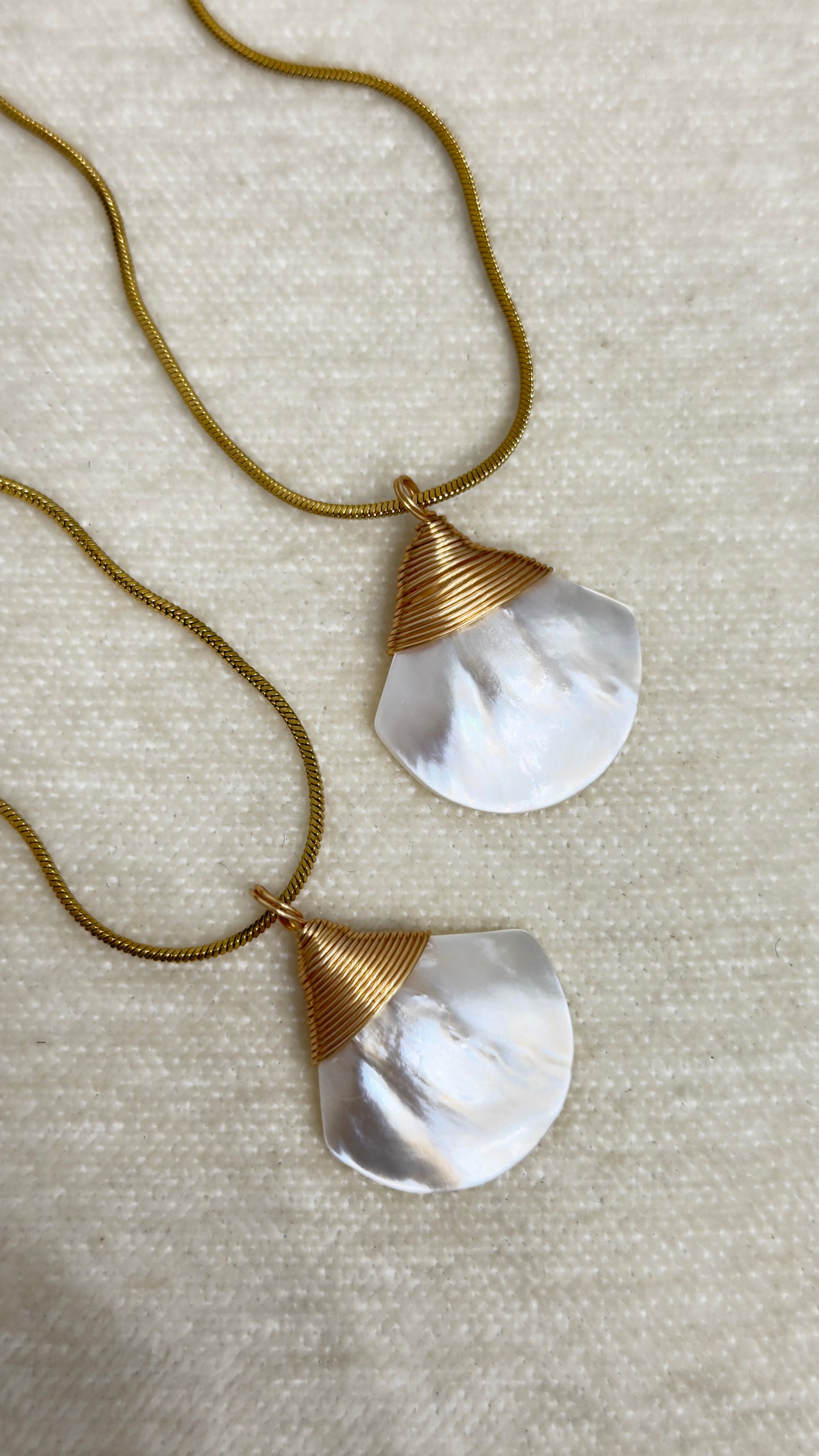 Collar Shell