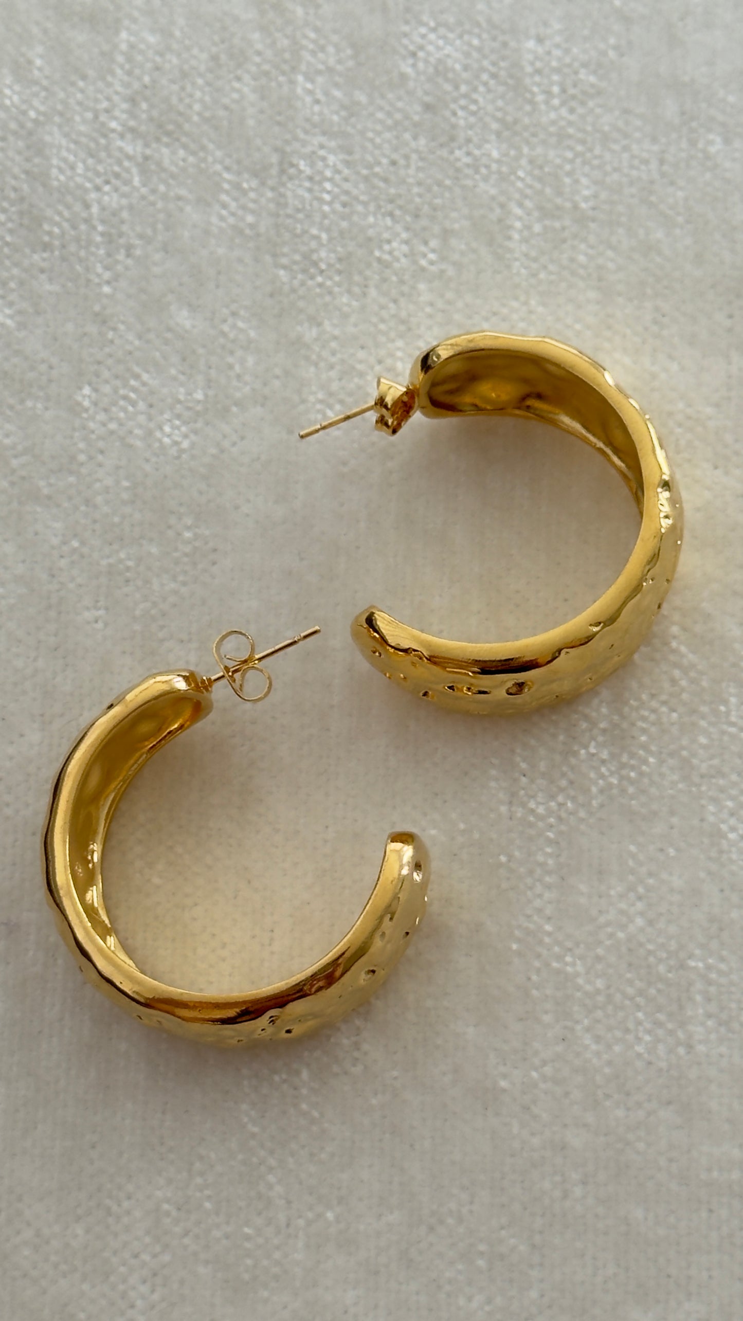 Aretes Egypt Gold