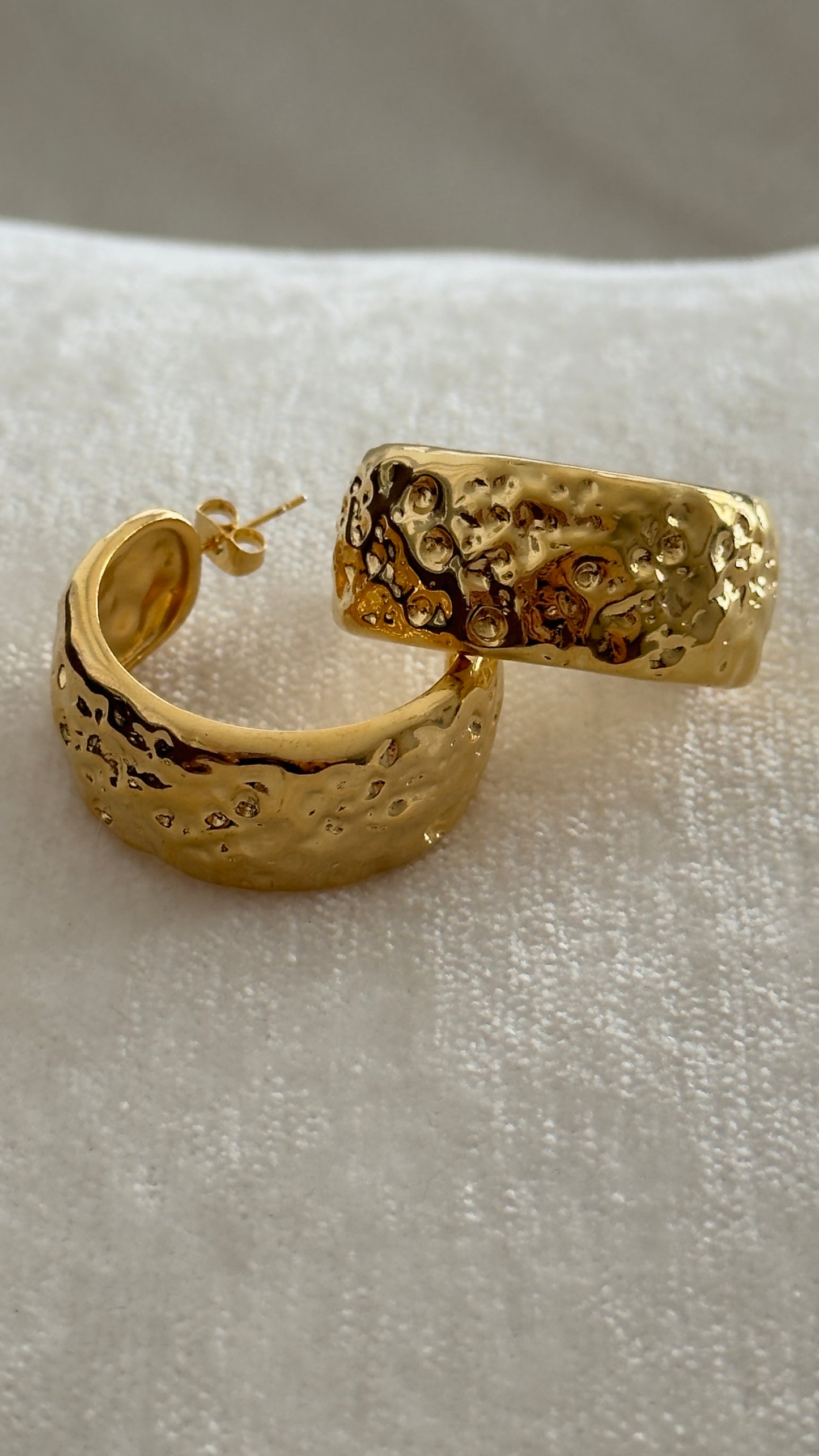 Aretes Egypt Gold