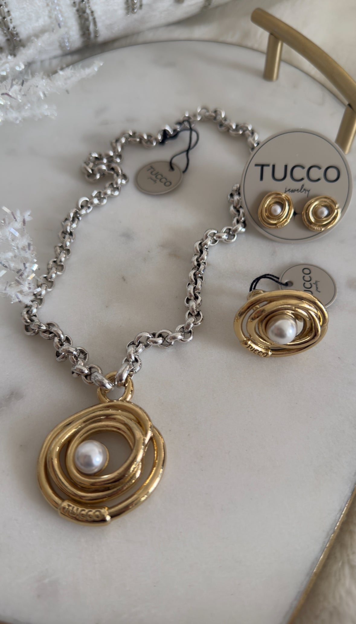 Tucco anillo nudo/ perla