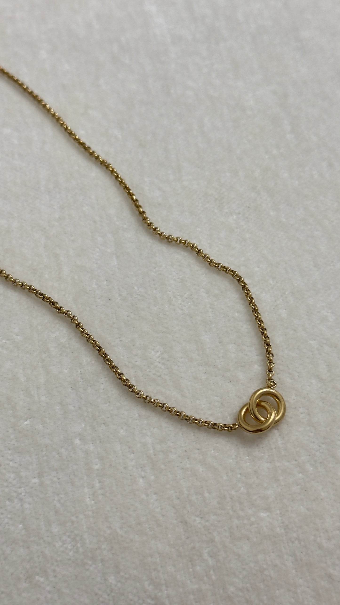 Collar Unidos