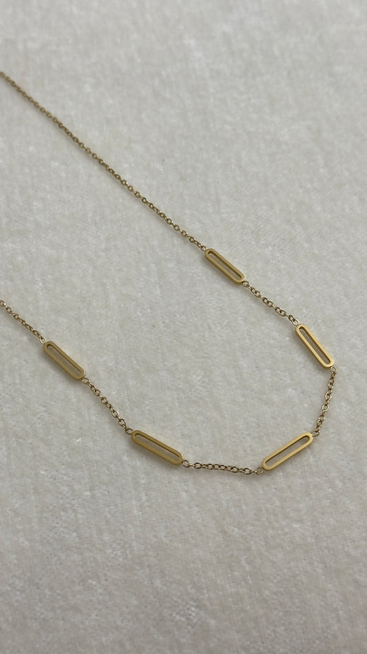 Collar Paper Clip