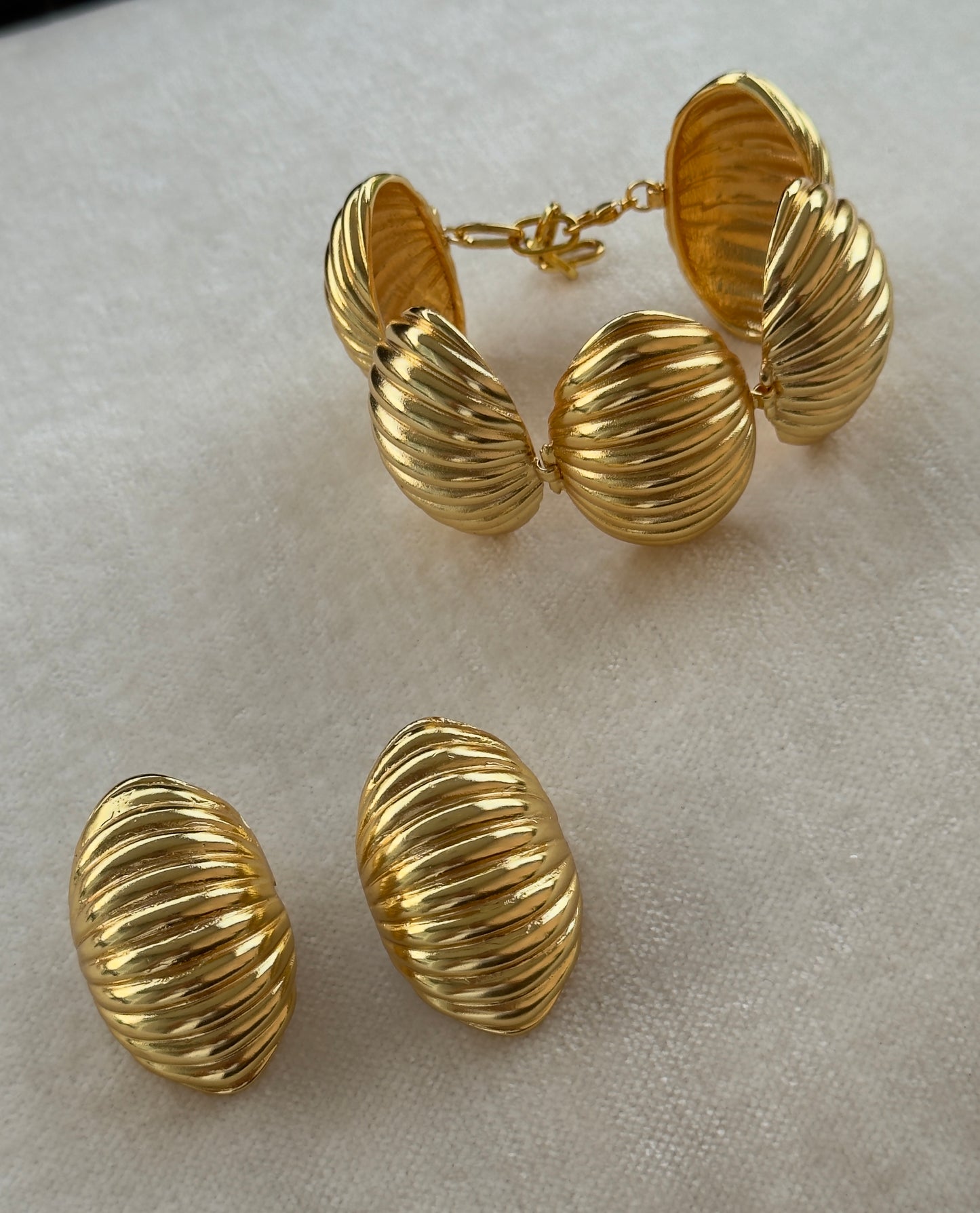 Aretes Conch