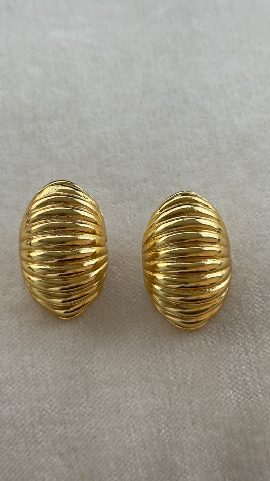 Aretes Conch