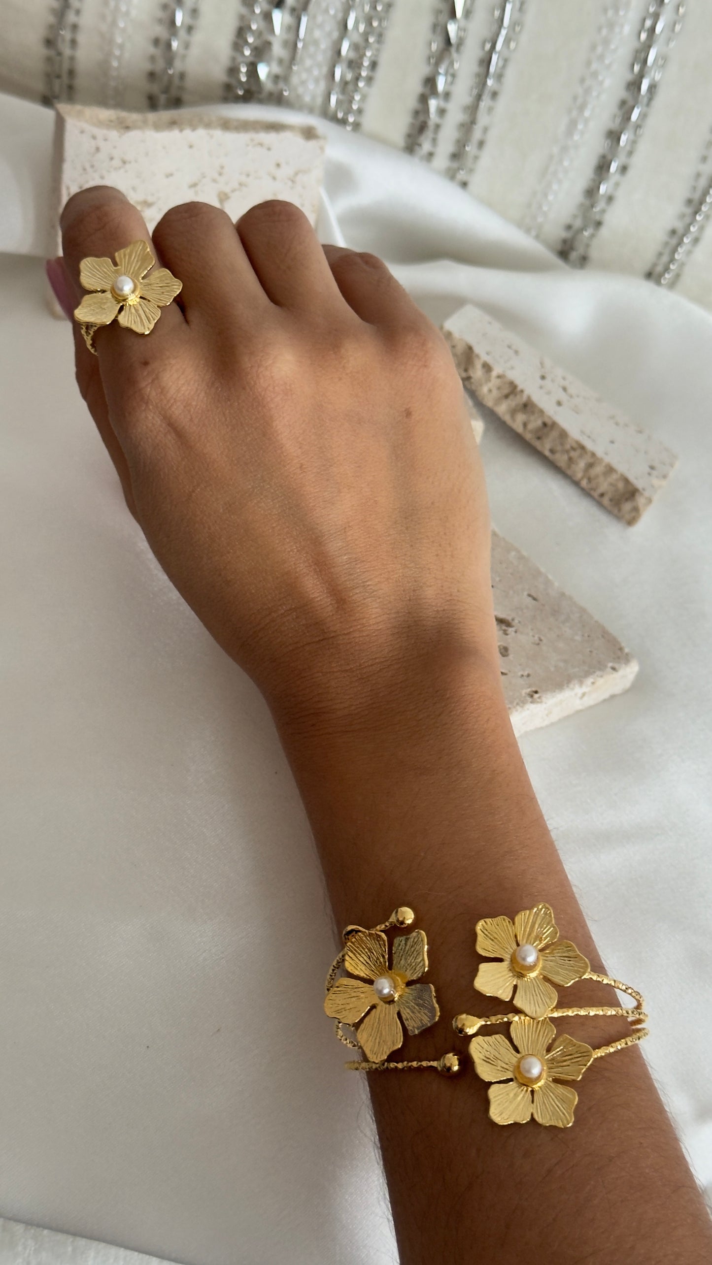 Pulsera Flowerbomb
